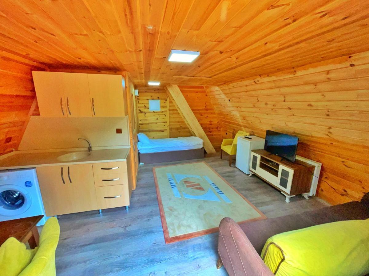 The Wooden House Uzungoel Uzungöl Dış mekan fotoğraf